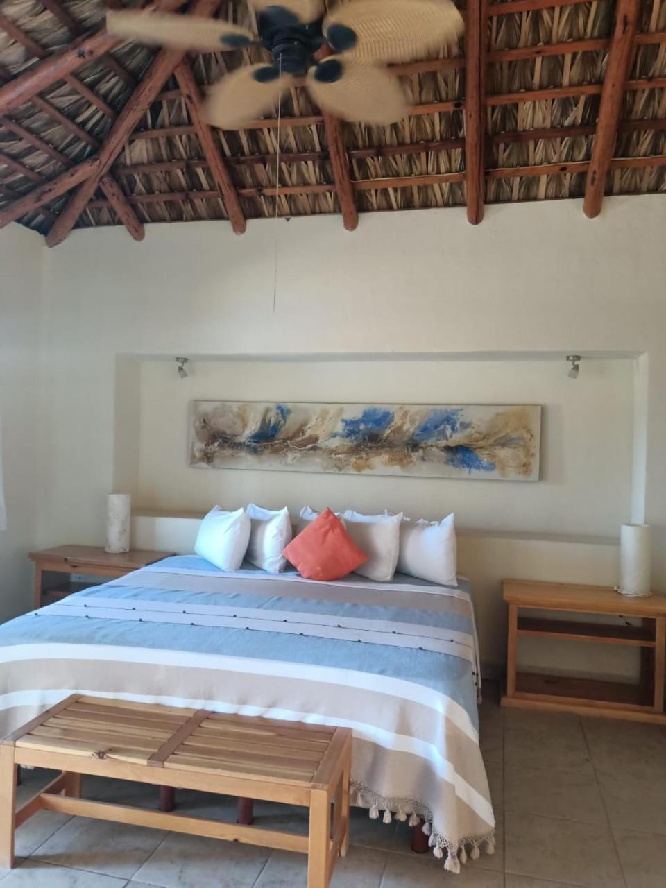 Tripui Hotel Puerto Escondido  Екстериор снимка