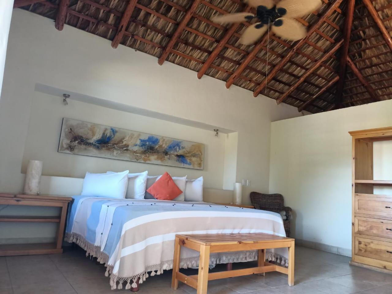 Tripui Hotel Puerto Escondido  Екстериор снимка